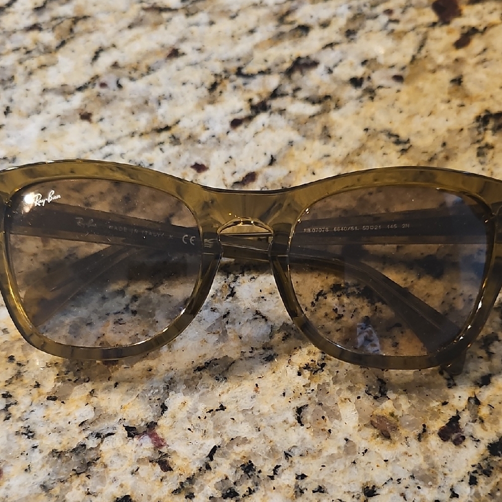 Ray-Ban Khaki Sunglasses